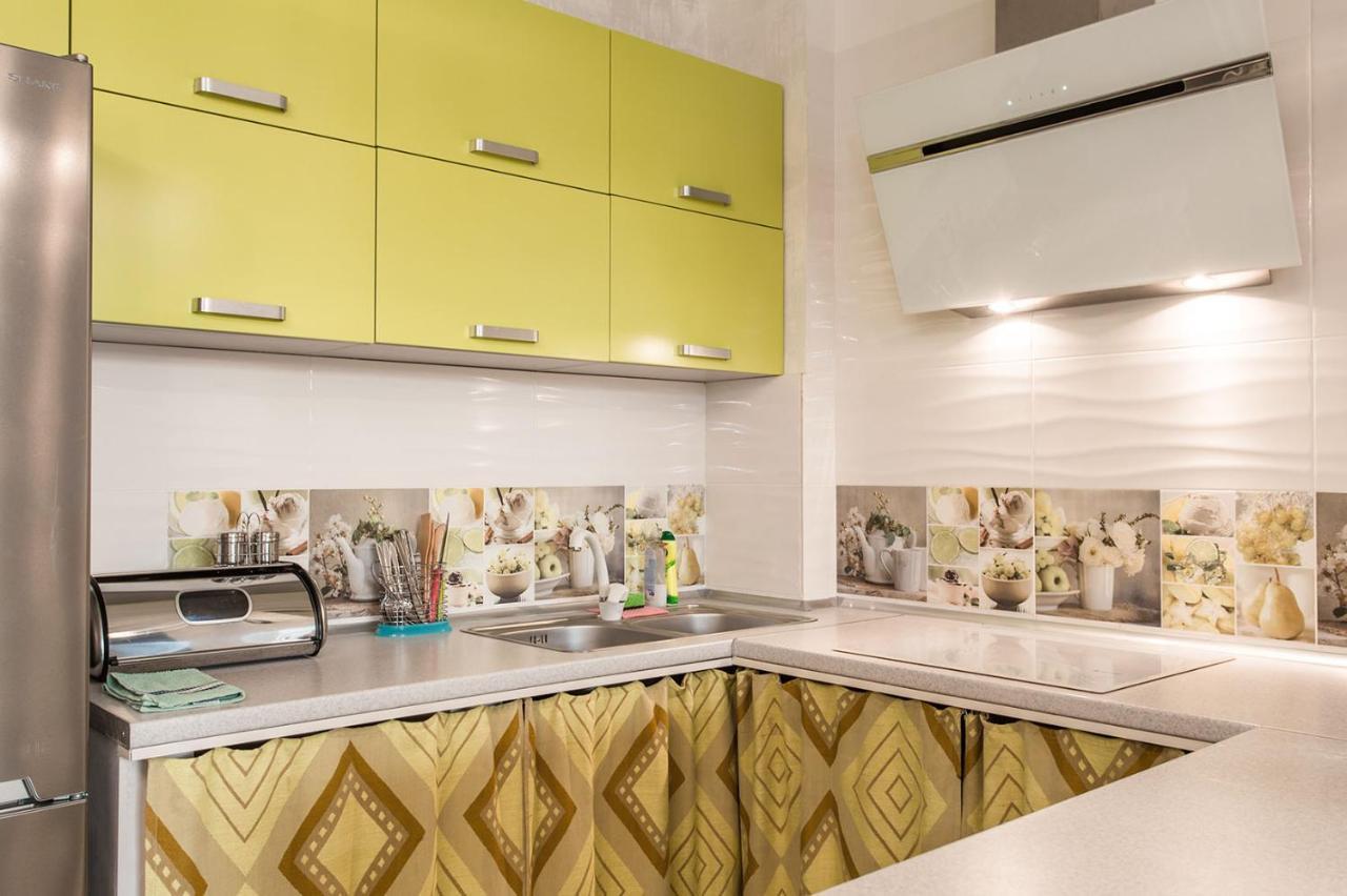 Gagarin Plaza Apartment 70 Square Metres On 12Th Floor Odesa Exterior photo